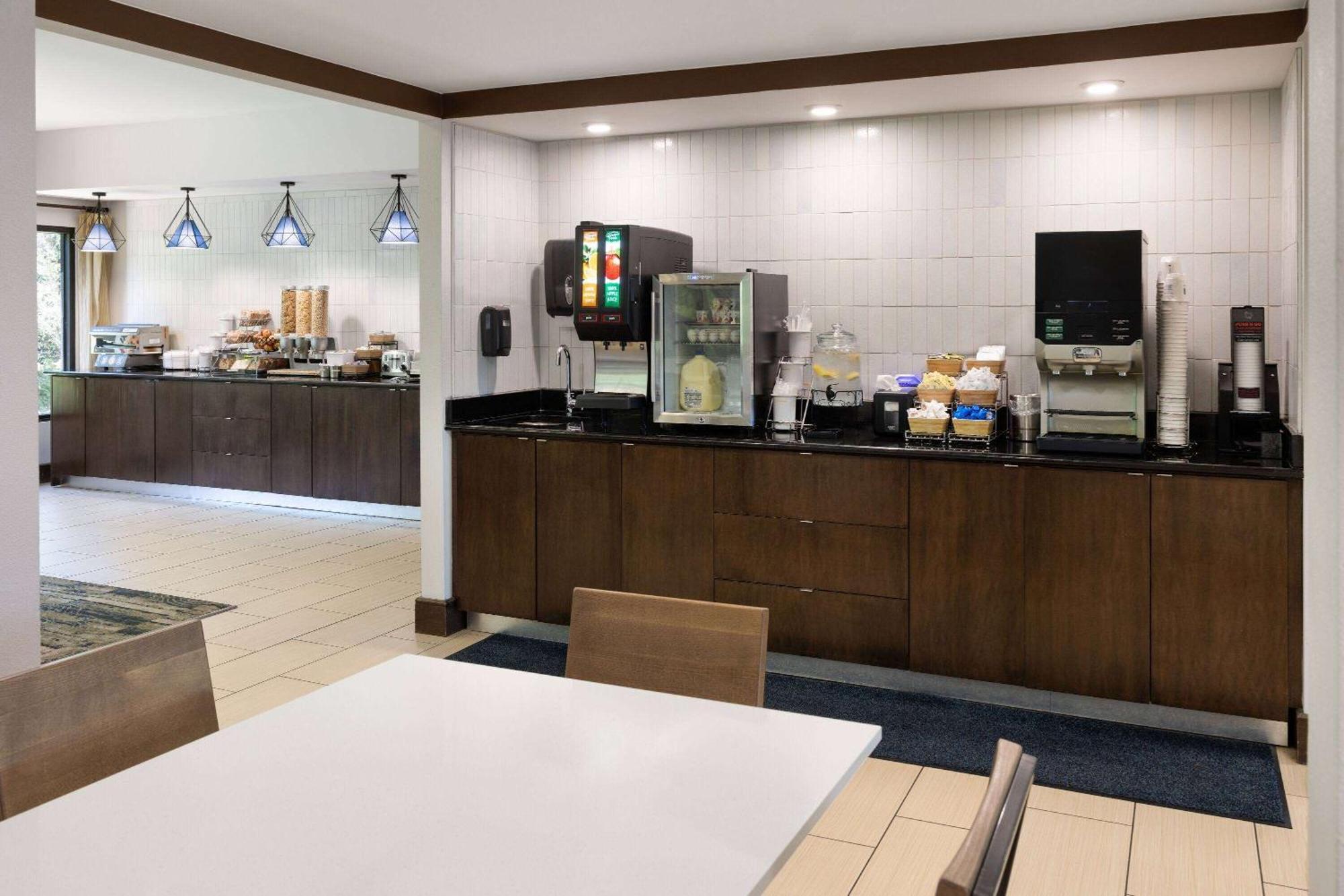 Hotel La Quinta By Wyndham Lagrange / I-85 Exterior foto